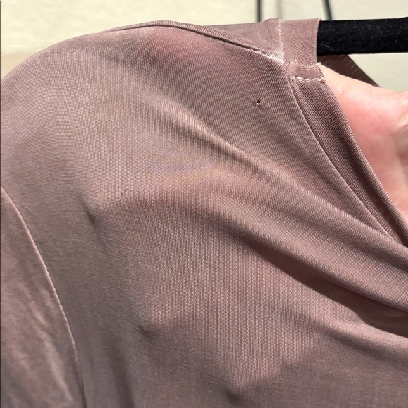 Project Social T Skim Feel Tee * See Flaw* - Picture 5 of 7